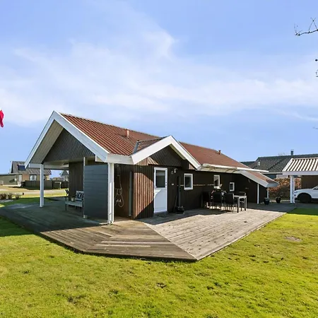 Sea Views And Life On North Funen 別荘 *